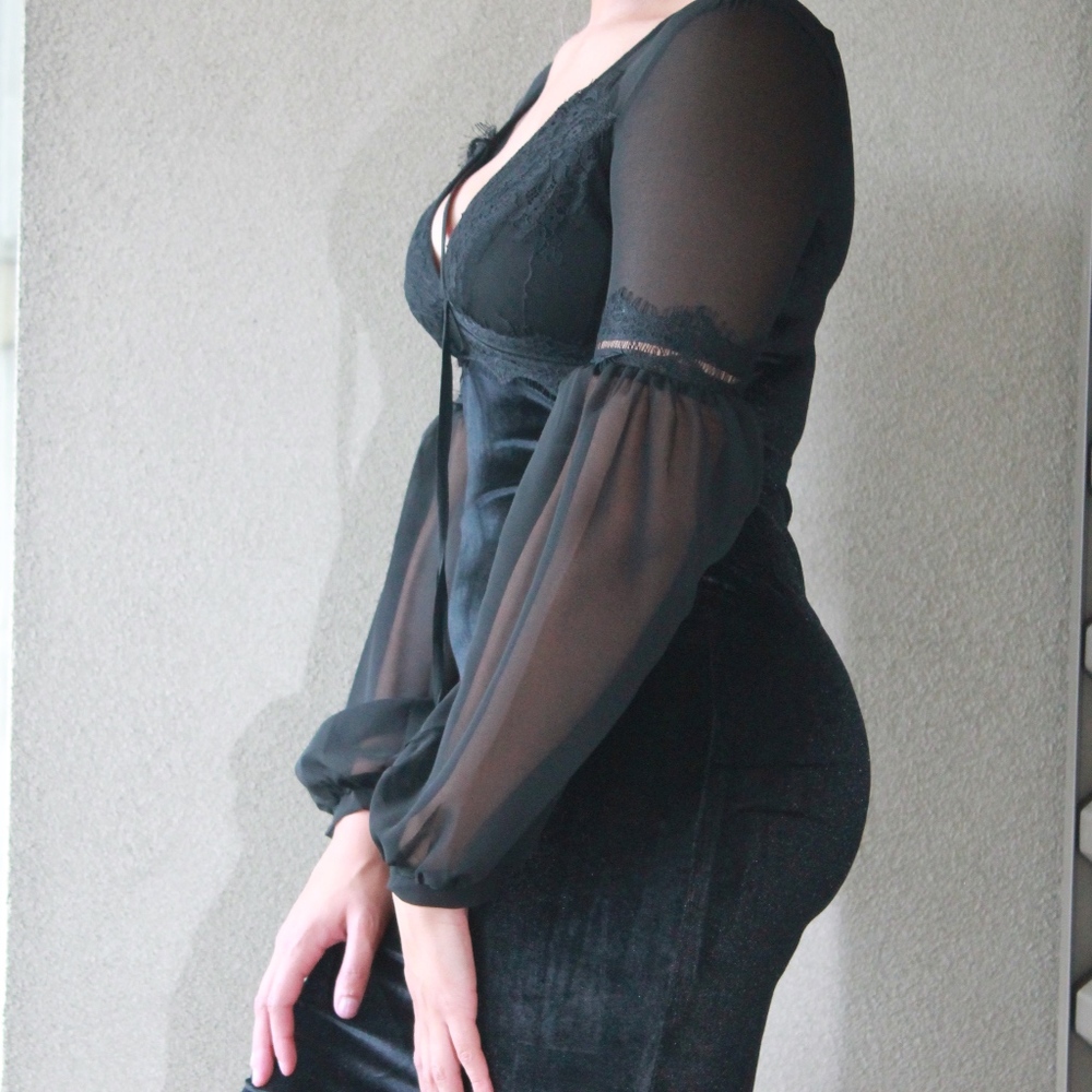 DRESS - Picture 2 of 2